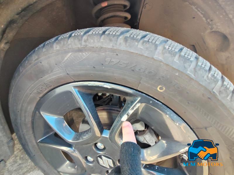 Suzuki Ignis 1.2h Top 2wd cvt