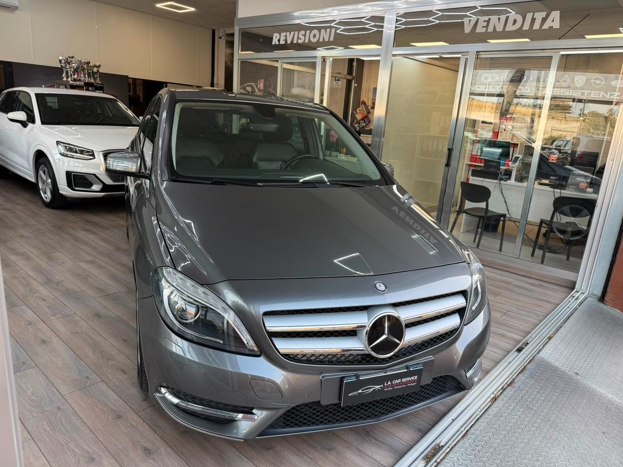 Mercedes-benz B 200 CDI BlueEFFICIENCY Premium