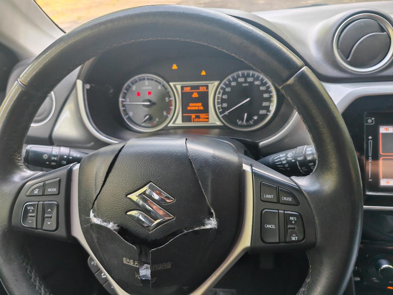 Suzuki Vitara 1.6 DDiS Incidentata/Sinistrata