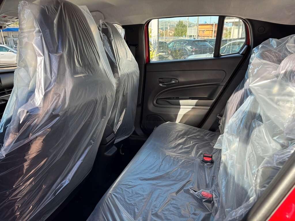 Fiat 600 Hybrid 110 CV DCT MHEV KM 0 IVA ESPOSTA Tua a solo 209 Euro al mese