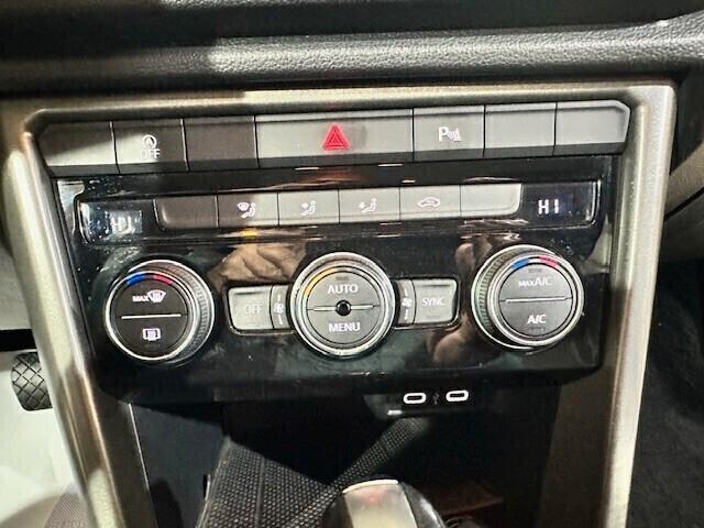 Volkswagen T-Roc 2.0 TDI SCR 150 CV DSG Business BlueMotion Technology