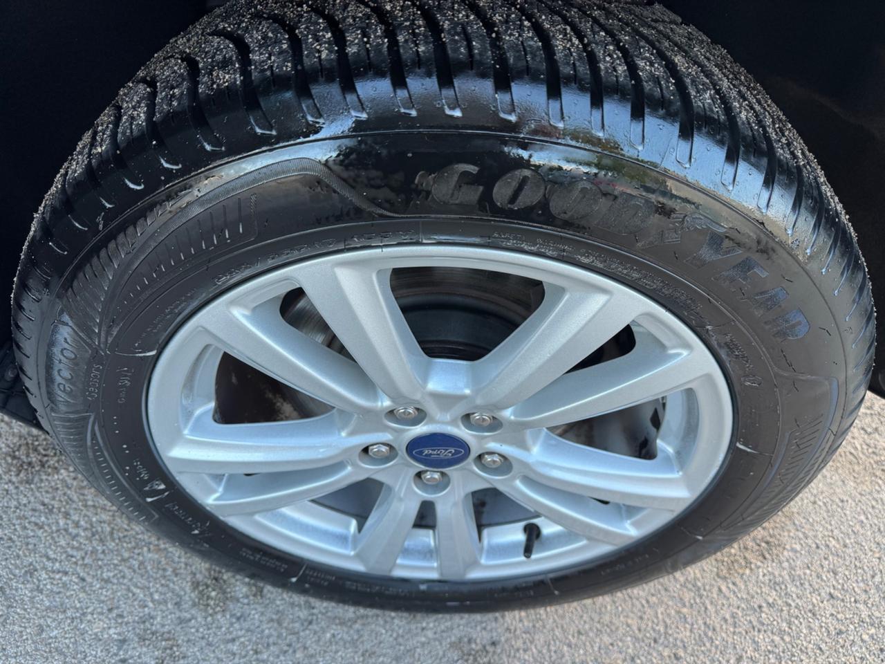 Ford Kuga 1.5 EcoBoost 120 CV S&S 2WD Business