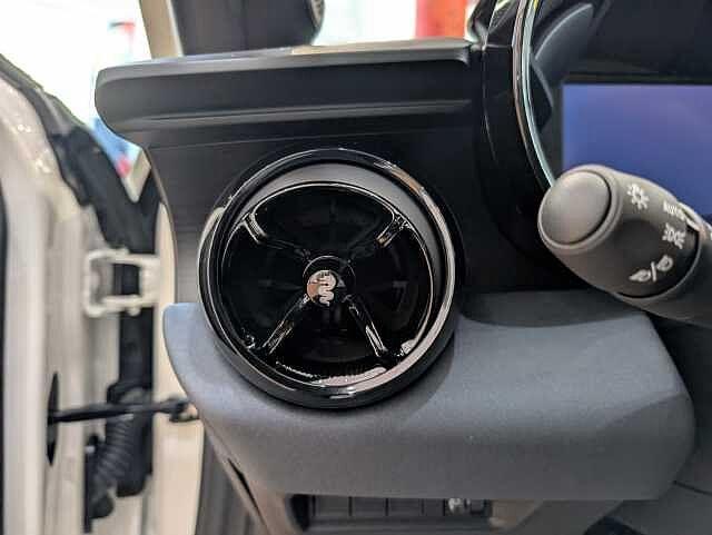 Alfa Romeo Junior Junior 1.2 136 CV Hybrid eDCT6