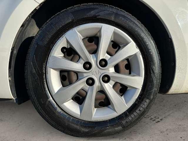 Kia Rio 5p 1.1 crdi Cool E6