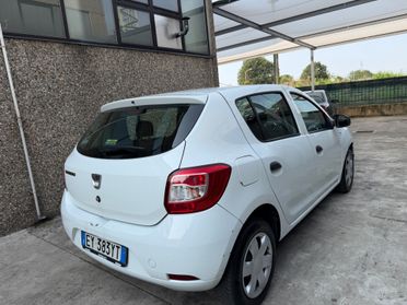 Dacia Sandero 1.2 BENZINA -GPL VALIDO 2035 75CV EURO 5B