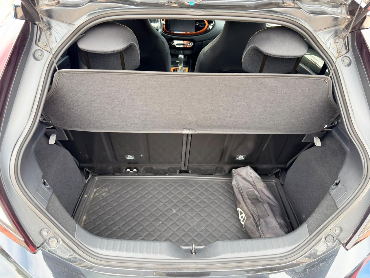 Toyota Aygo X 1.0 VVT-i 72 CV 5 porte Lounge Air S-CVT