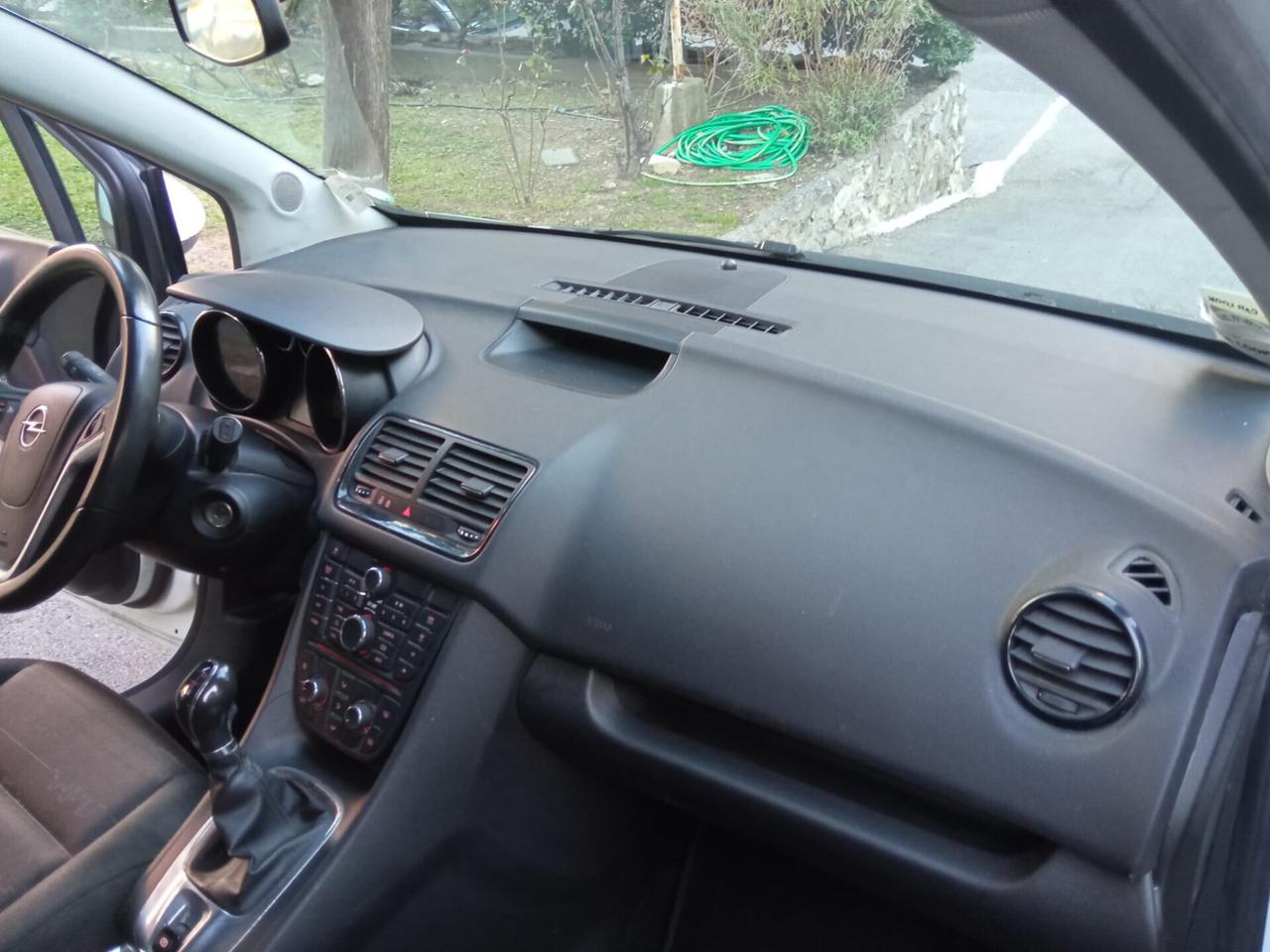 Opel Meriva 1.3 CDTI 95CV ecoFLEX Cosmo
