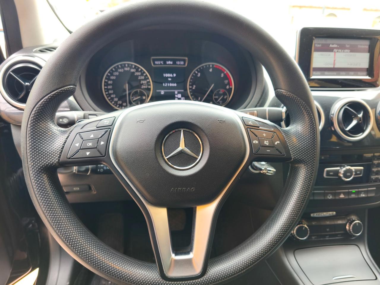 Mercedes-Benz B 180 cdi POCHI KM PROMO COMPRESO PASSAGGIO