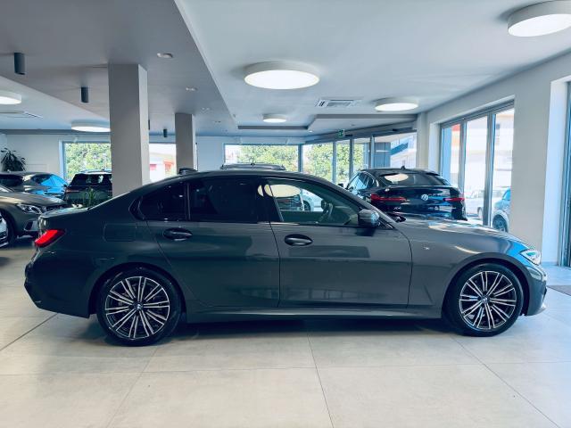 BMW 318 d Berlina mhev 48V Msport auto
