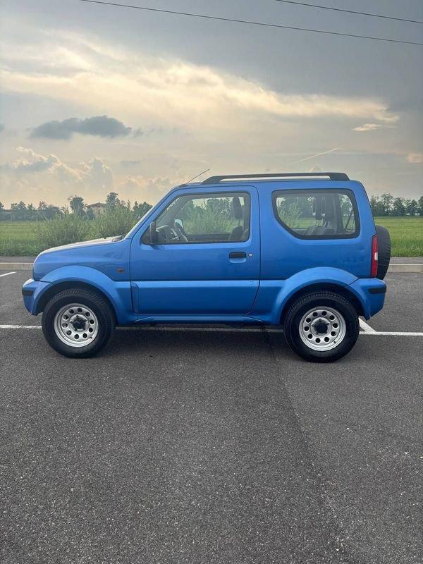 Suzuki Jimny NEOP. Jimny 1.3i 16V cat 4WD JLX Special
