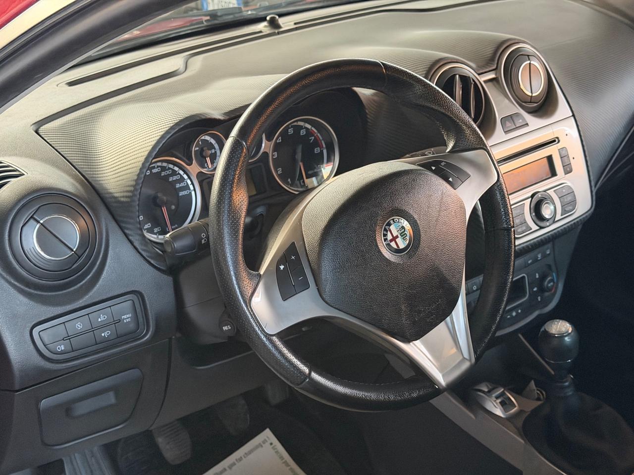 Alfa Romeo MiTo 1.4 105 CV M.air S&S Distinctive Sport Pack