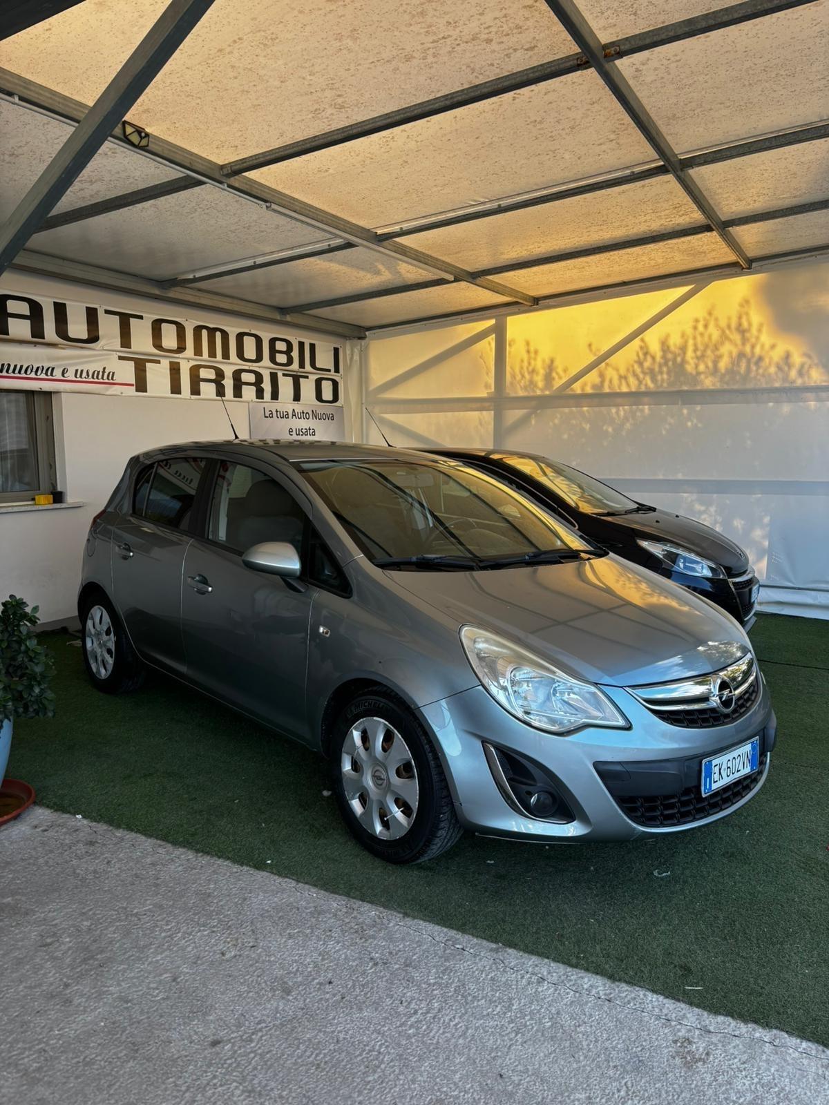 Opel Corsa 1.2 5 porte Sport