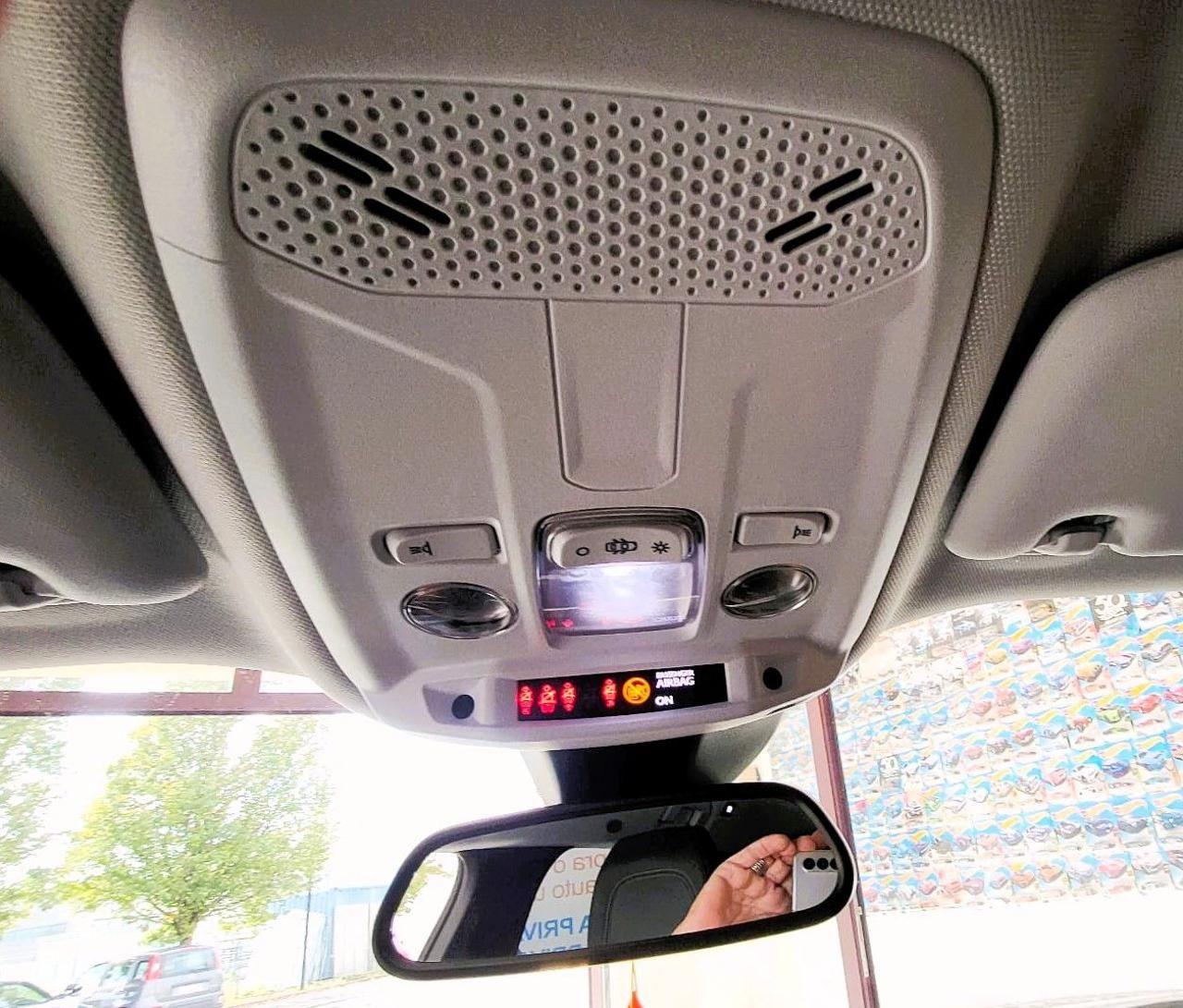 PEUGEOT 2008 BlueHDi 110 S&S Allure Pack