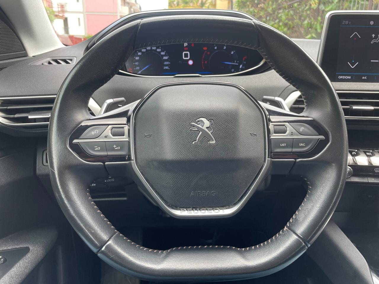 Peugeot 3008 BlueHDi 130 S&S EAT8 Allure