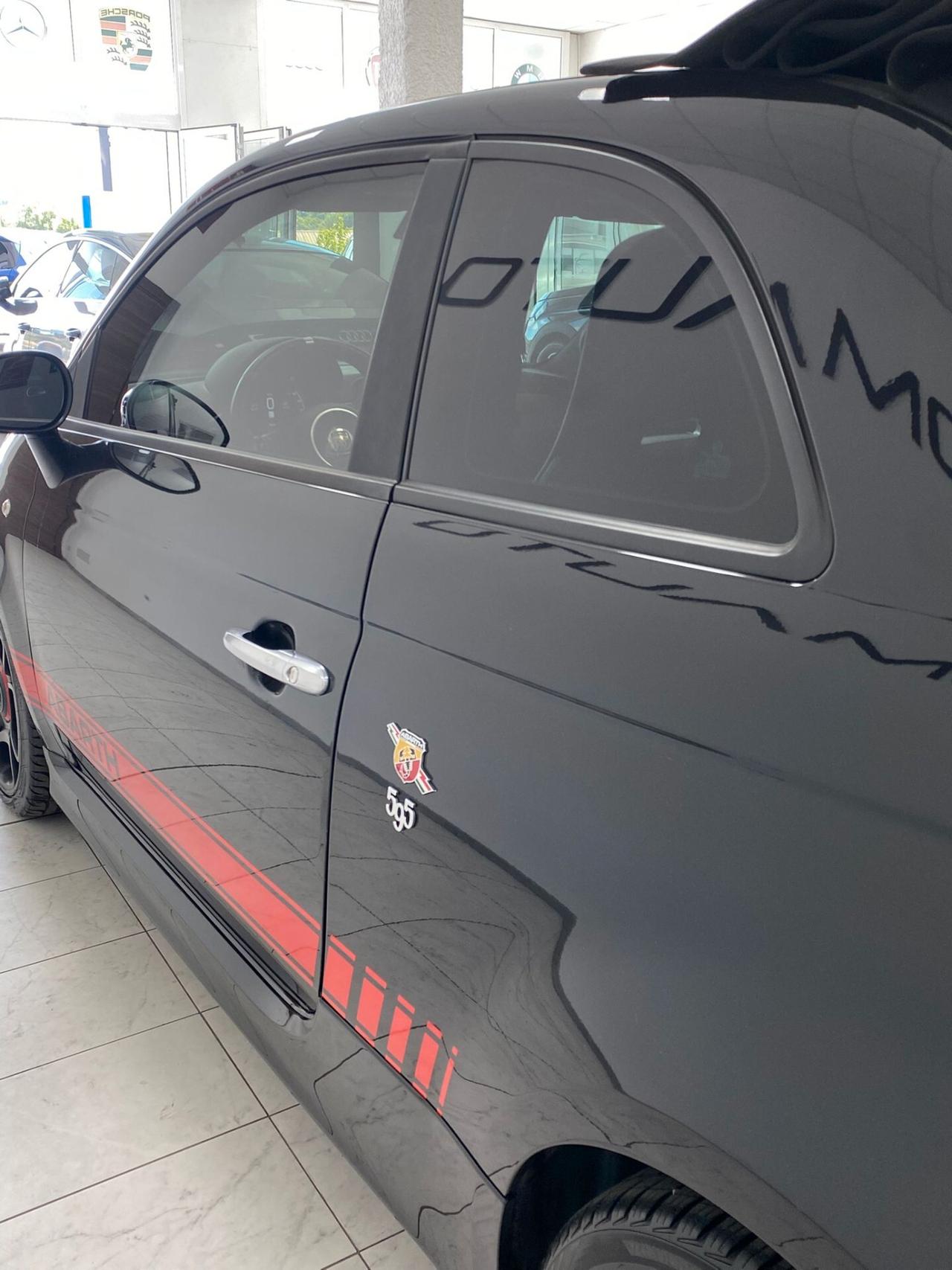 Abarth 595 C 1.4 Turbo T-Jet 160 CV Pista