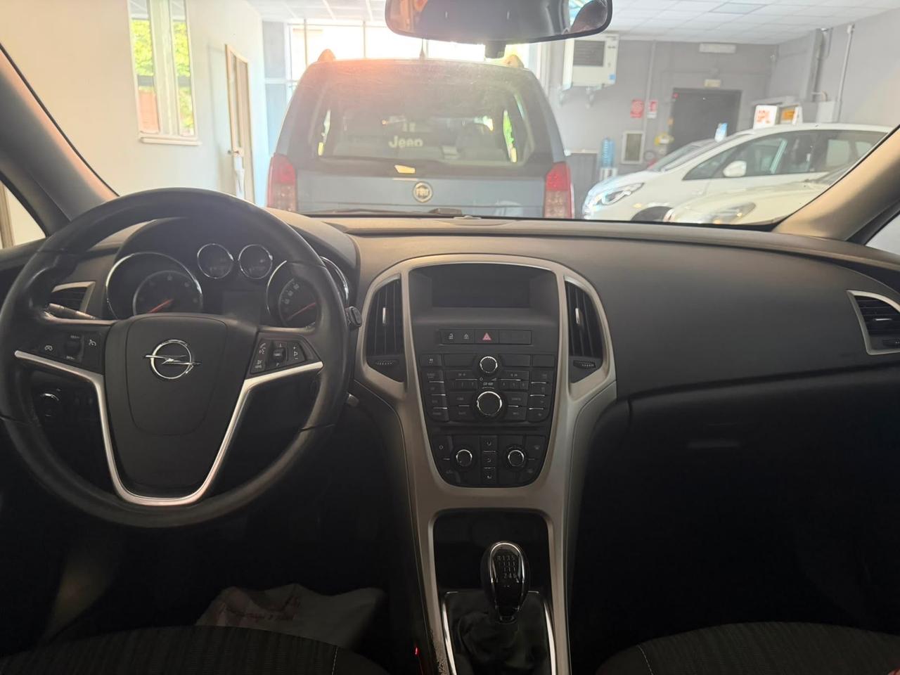 Opel Astra 1.7 CDTI 110CV Sports Tourer Cosmo