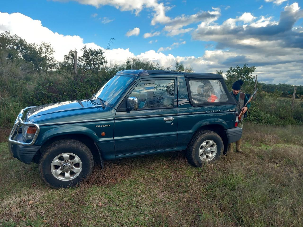 Mitsubishi Pajero Canvas Top vettura con certificazione ASI