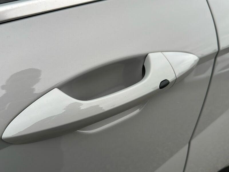 Hyundai Kona ICE MY25 NEW 1.0 TGDI MT X LINE, 18 ALLOY