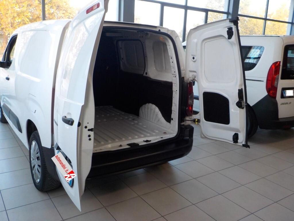 Peugeot Partner BlueHDi 130 EAT8 S&S PC - Autocarro lamierato 3 posti - Cambio automatico