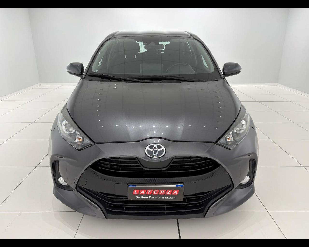 TOYOTA Yaris 1.0 Active