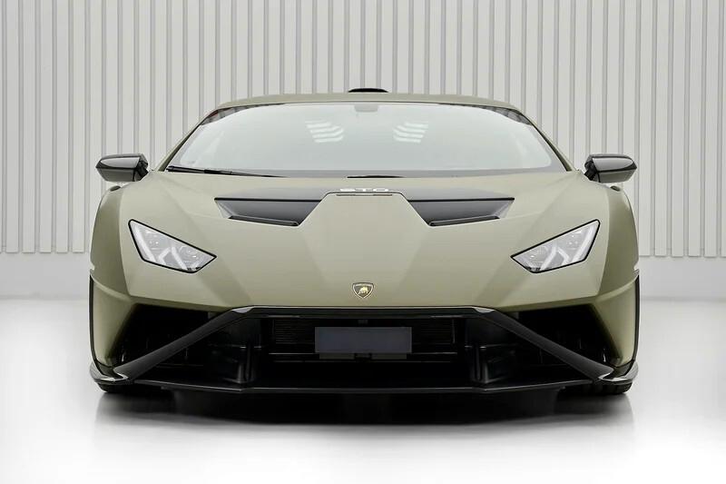 Lamborghini Huracàn STO 5.2 V10 NOLEGGIO LUNGO TERMINE - LEASING FULL INCLUSIVE