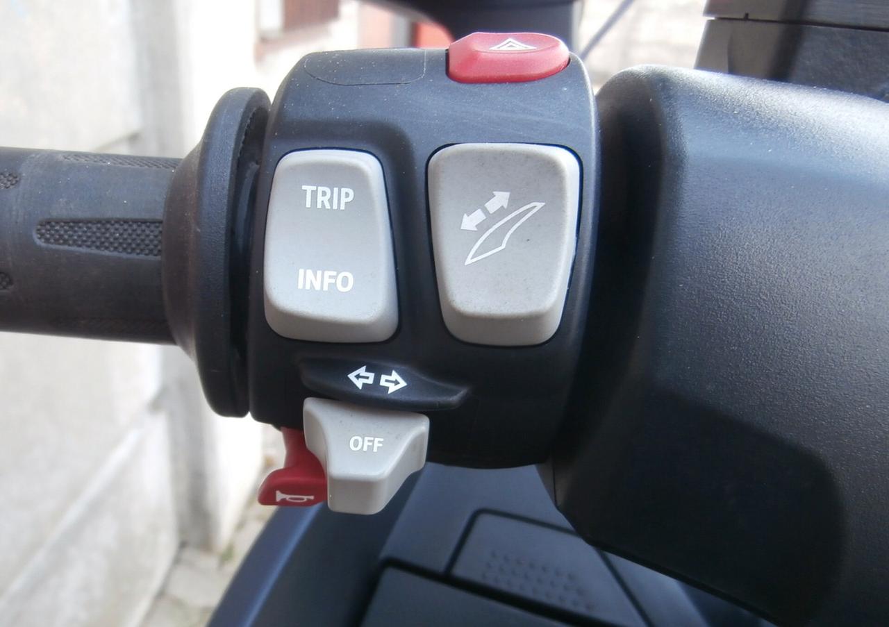 Bmw C 650 GT (2016 - 20) passaggio incluso.