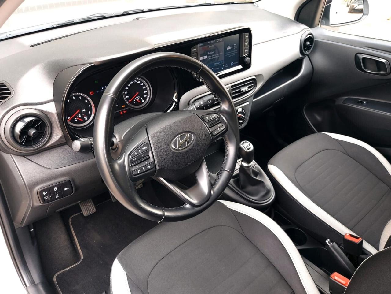 Hyundai i10 1.0 MPI TECH CONNECT PACK