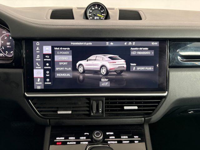 PORSCHE Cayenne Coupé 3.0 V6 E-Hybrid