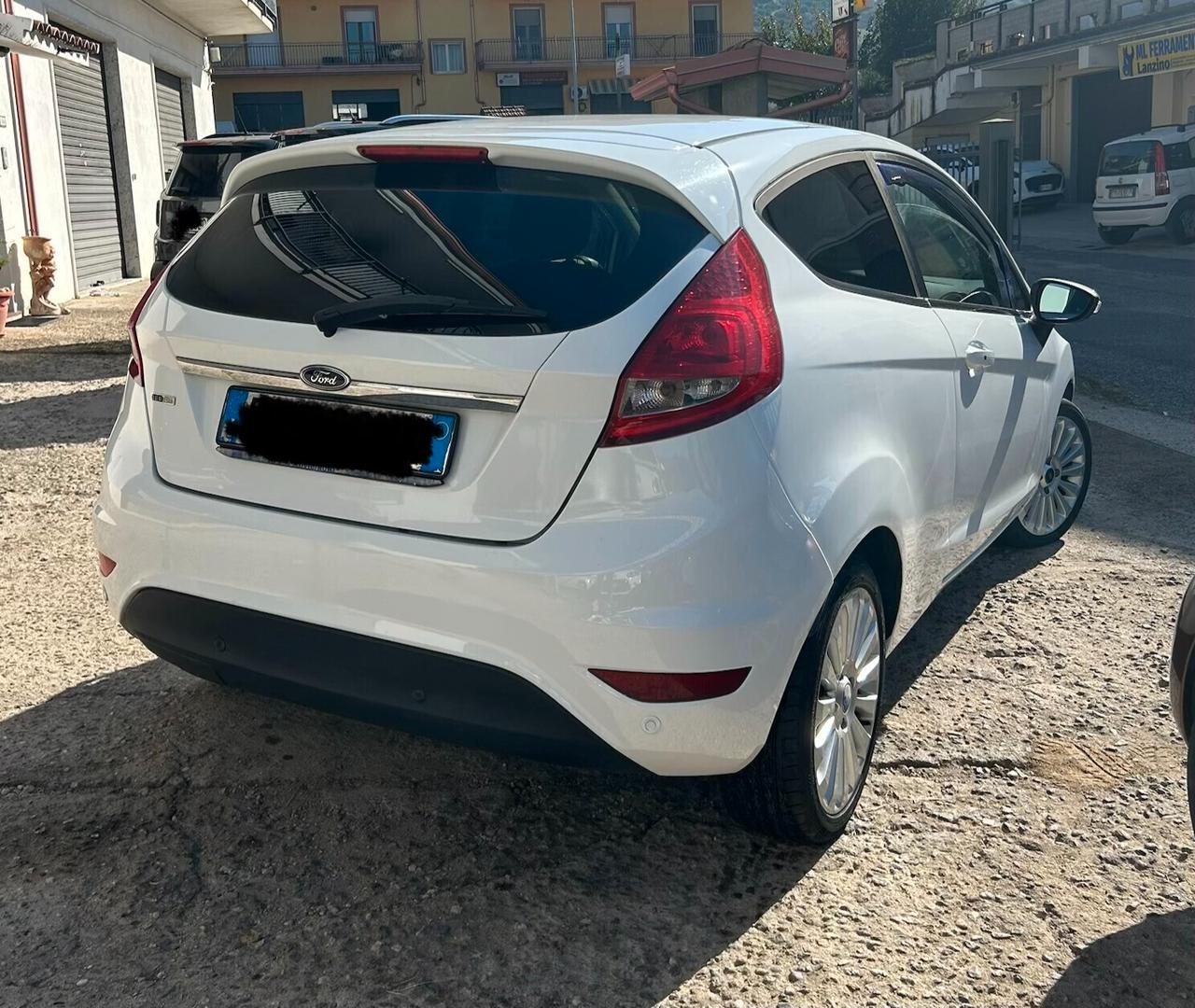 Ford Fiesta 1.4 TDCi 68CV 3 porte