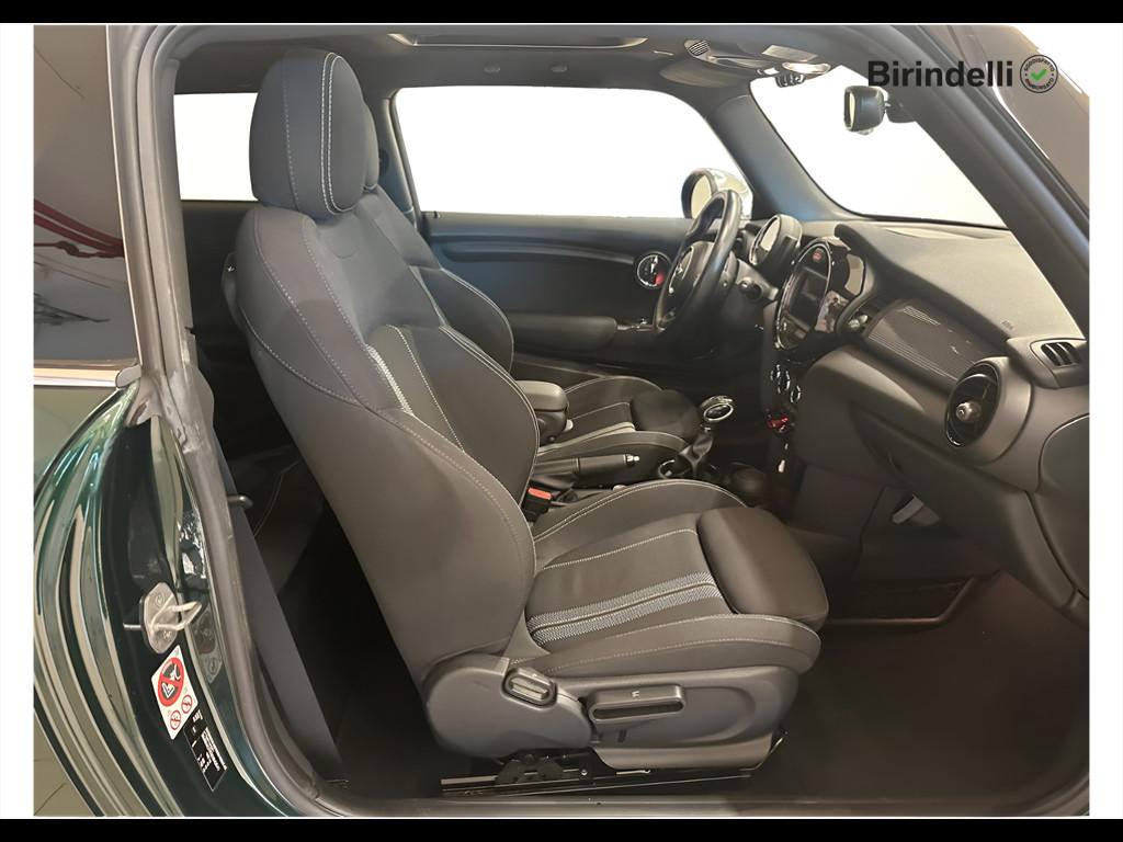 MINI Mini 4ª serie (F56) - Mini 1.5 Cooper D Business XL