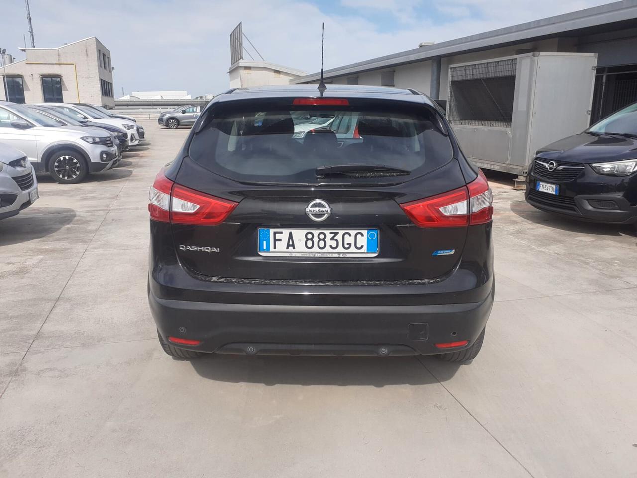 Nissan Qashqai 1.5 dCi Tekna - 2015