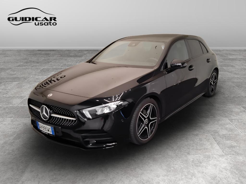 Mercedes-Benz Classe A - W177 2018 - A 180 d Premium Night edition auto