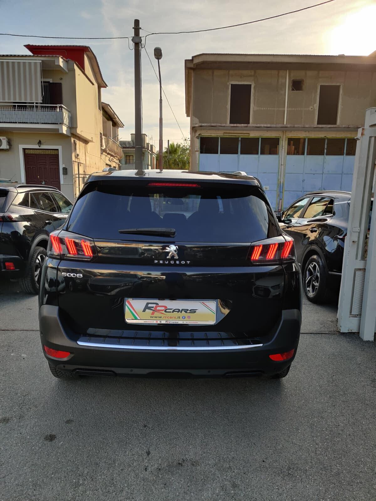 Peugeot 5008 BlueHDi 130 S&S EAT8 Active Pack