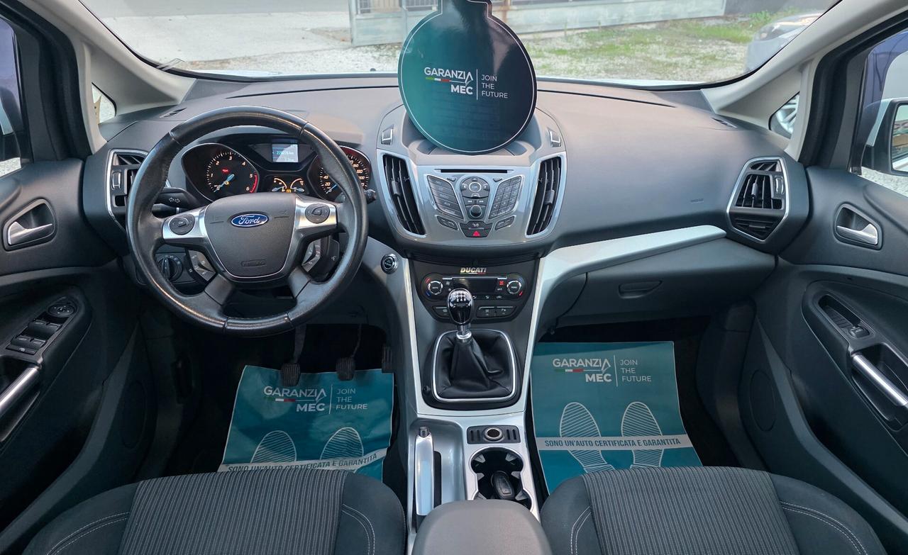 Cmax 1.6 TDCi 115CV Titanium TETTO