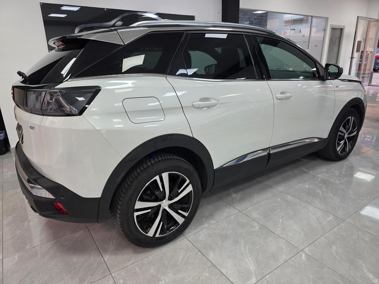 Peugeot 3008 BlueHDi 130 S&S EAT8 GT