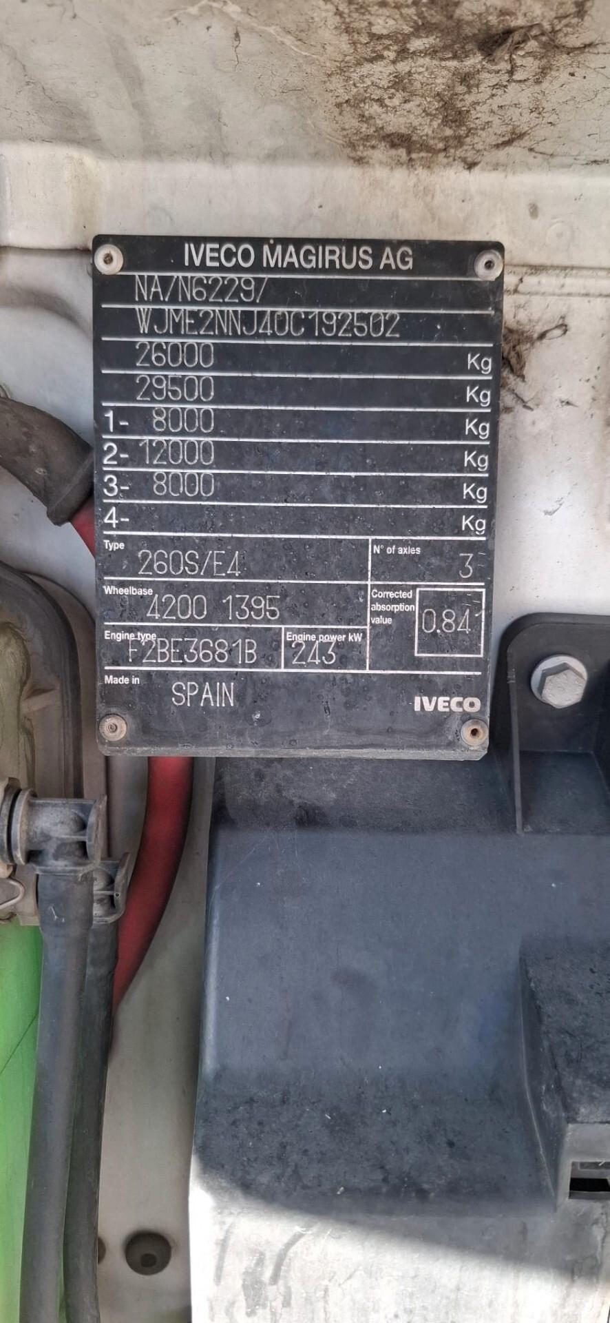 IVECO STRALIS 260 E33 GRU CARICATORE E SCARRABILE