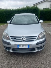 Volkswagen Golf Plus 1.6 benzina X neo patentati