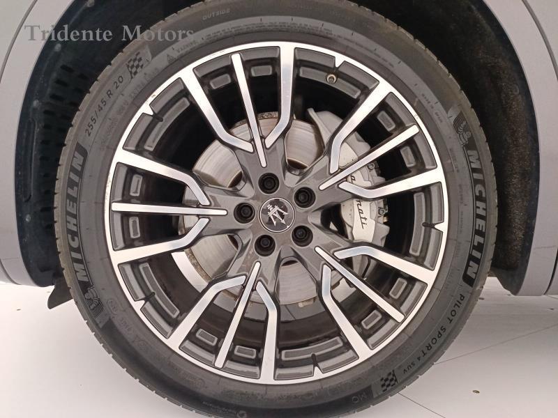 Maserati Grecale 2.0 MHEV GT AWD Auto