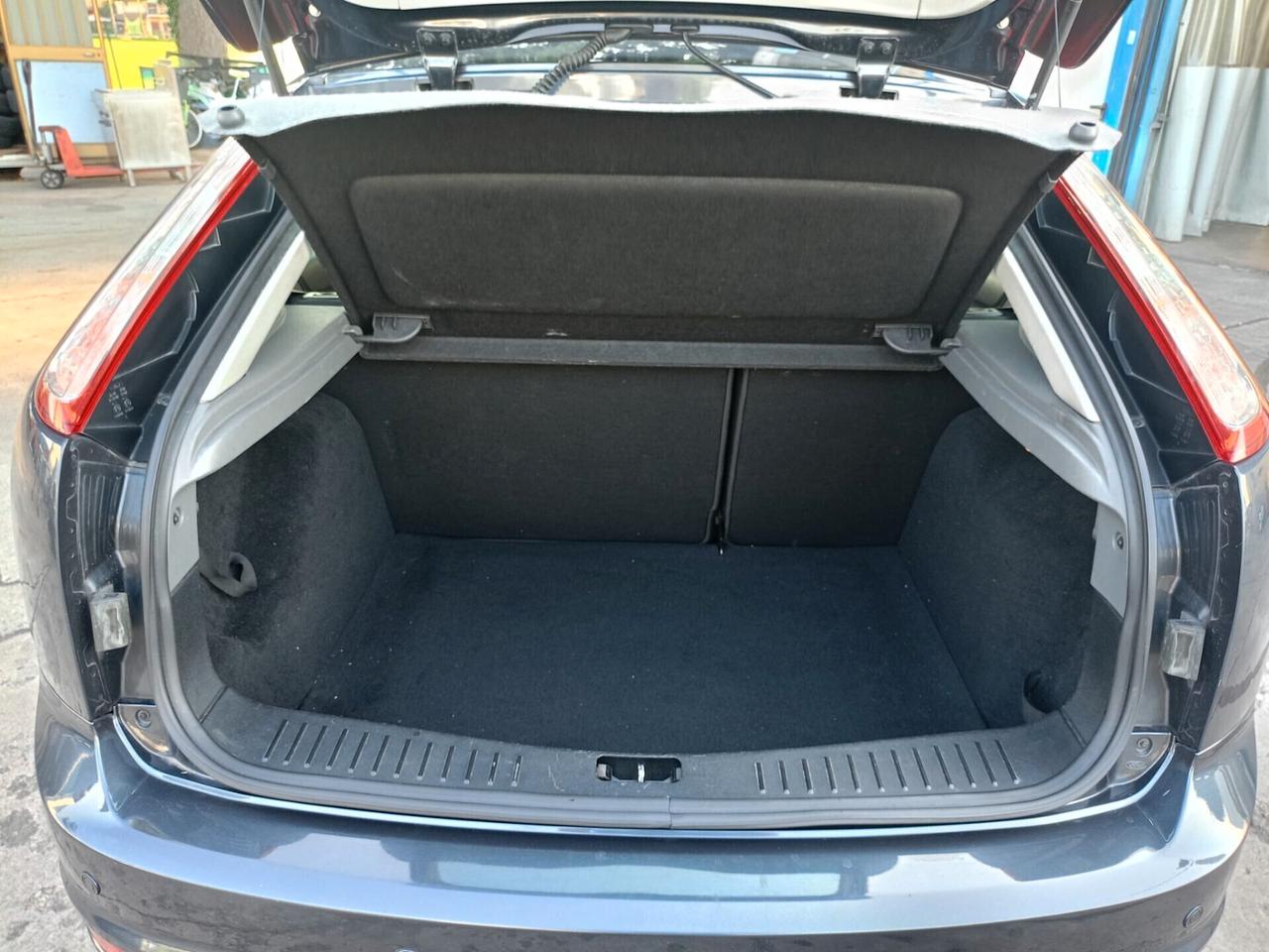Ford Focus 1.6 TDCi (90CV) 5p. Tit.