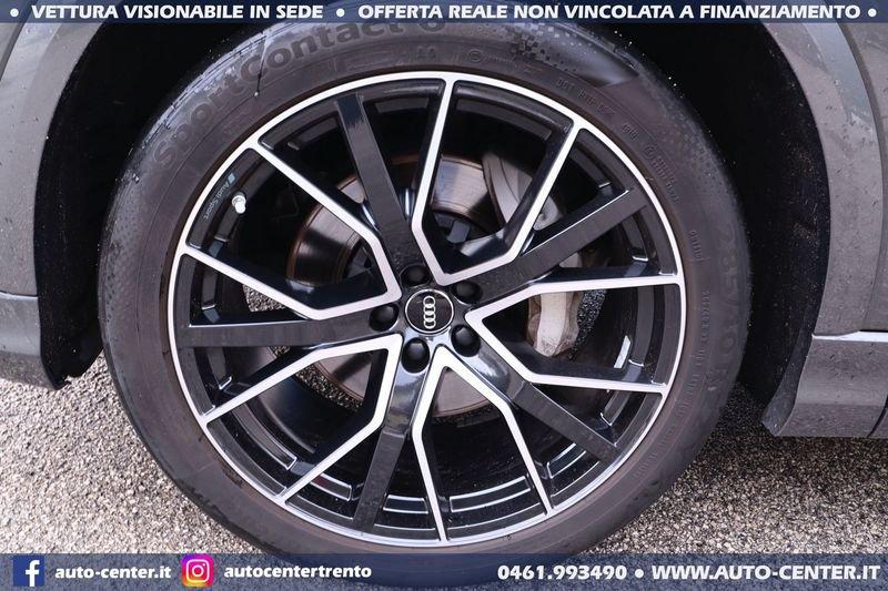 Audi Q8 50 TDI quattro Sport S-LINE Black 22 SLINE