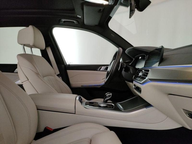 BMW X5 xdrive40d mhev 48V Msport auto
