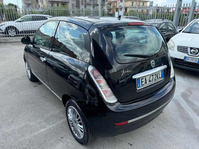 LANCIA Ypsilon 1.3 MJT 75 CV Argento OK NEOPATENTATI