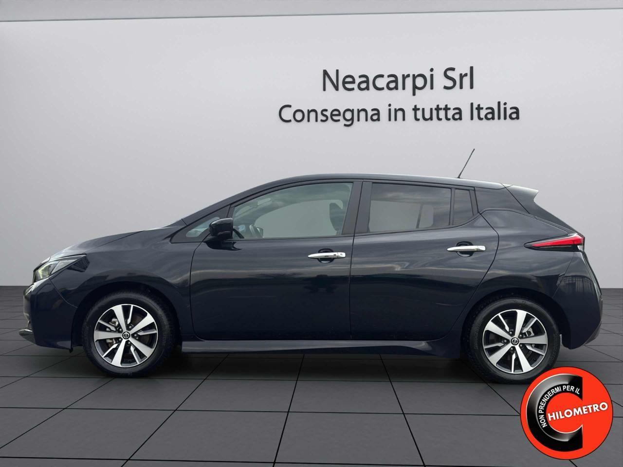 Nissan Leaf ACENTA 40 KWH-NAVI-SENSORI-RETROCAMERA-POKI KM-