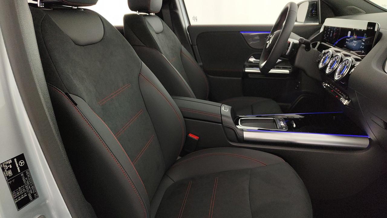 Mercedes-Benz GLA 200 d automatic