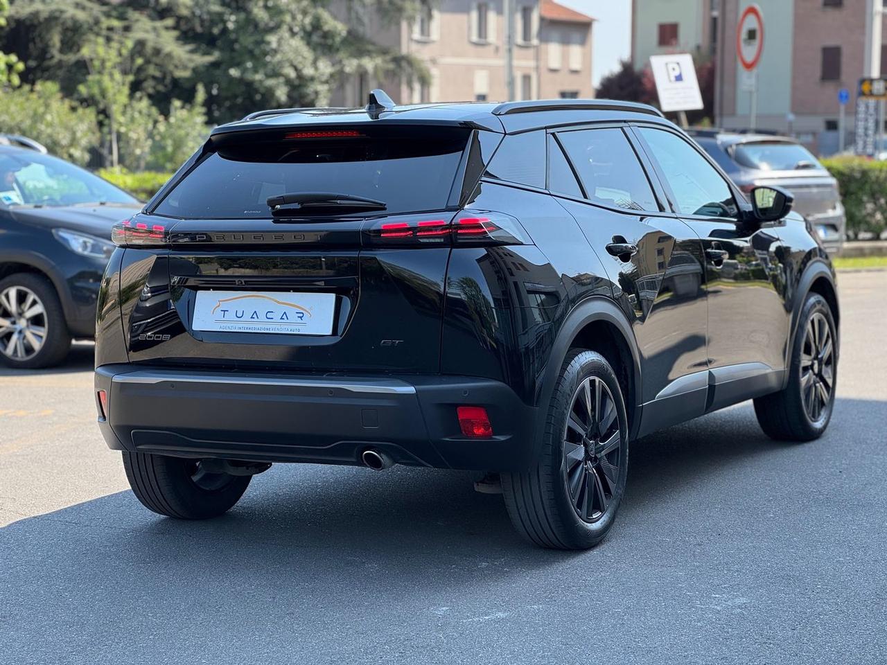 Peugeot 2008 GT 1.5 Blue HDI 130 #10379