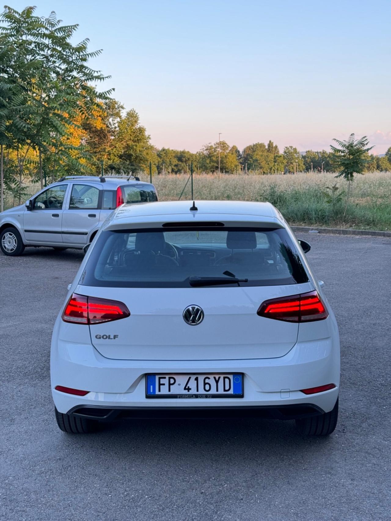 Volkswagen Golf 7.5 1.6 TDI 115 CV 5p.