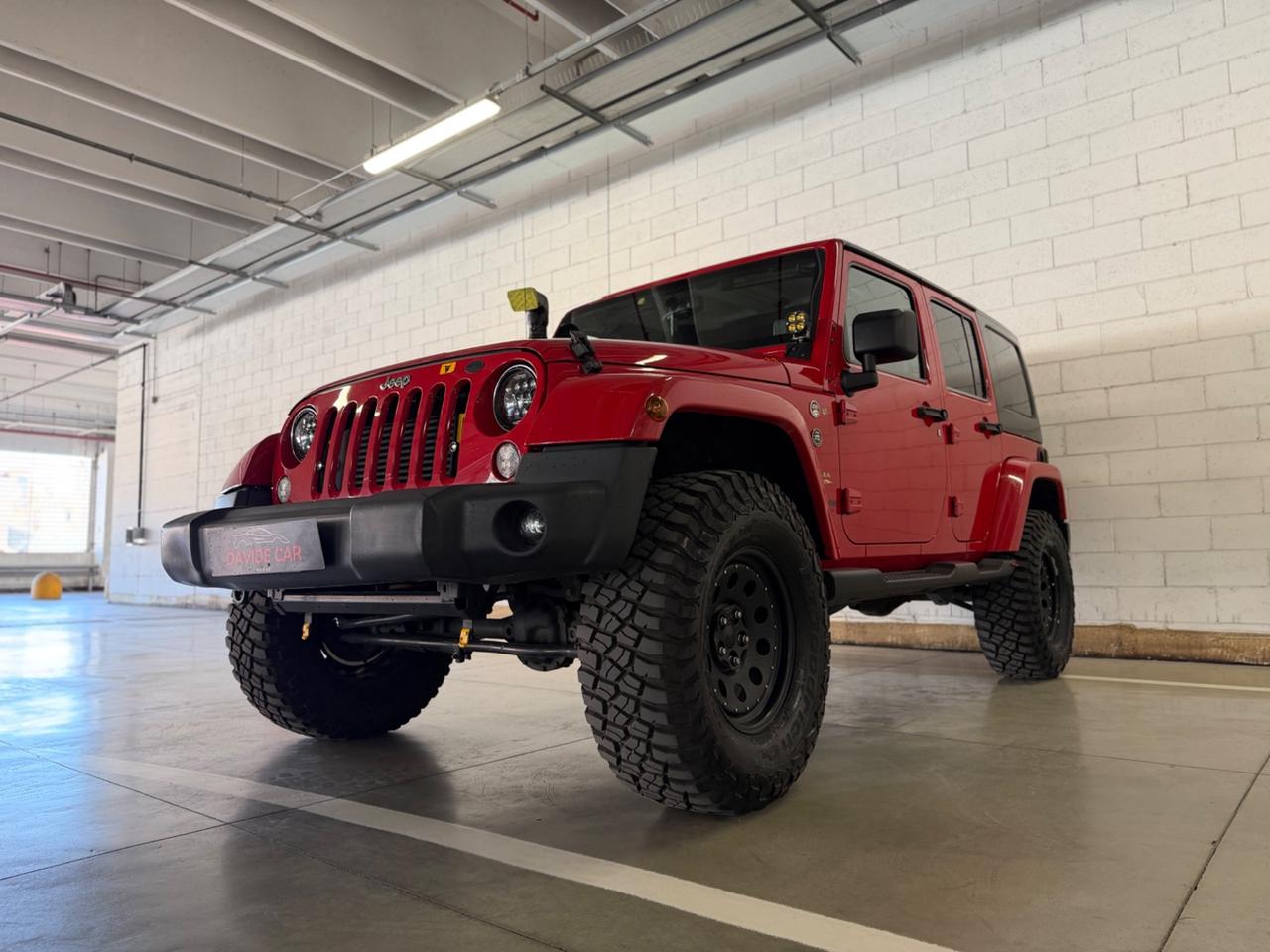 Jeep Wrangler Unlimited 2.8 CRD DPF Sahara