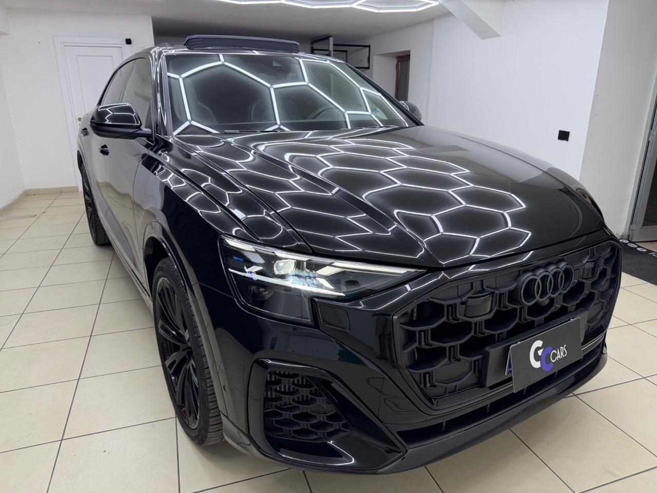 Audi Q8 SQ8 TFSI ITA UFF MATRIX TETTO 4 RUOTE STERZANTI