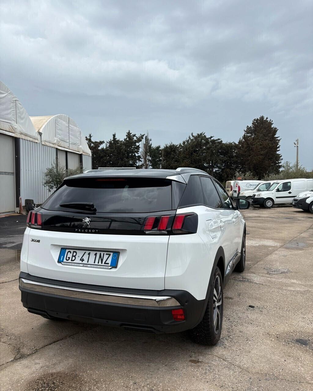 Peugeot 3008 BlueHDi 130 S&S Allure