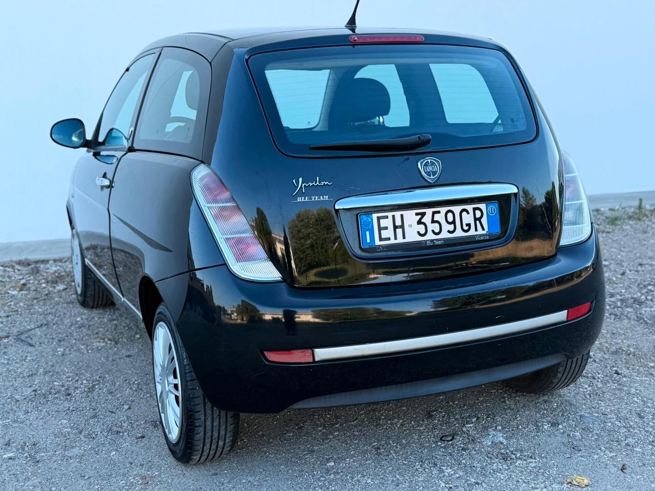 Lancia Ypsilon 1.2 69 CV DIVA
